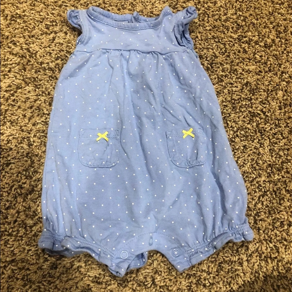 4 Carters Rompers - Picture 8 of 8